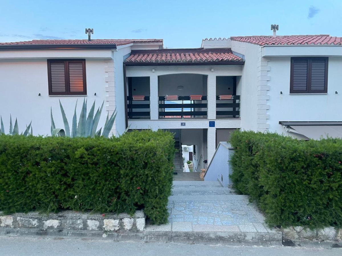Residence4a-appartamento Bianco Apartman Ravni